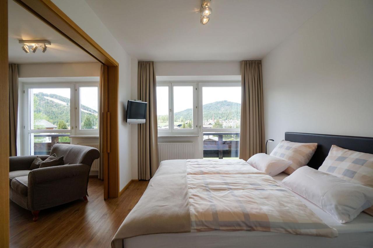 Hotel Berghof Seefeld in Tirol Buitenkant foto
