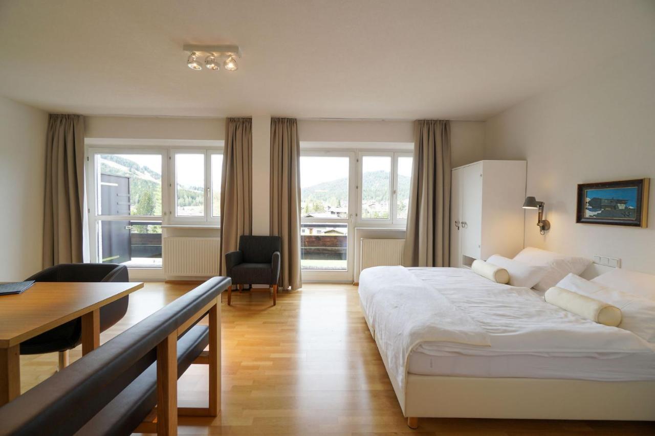 Hotel Berghof Seefeld in Tirol Buitenkant foto