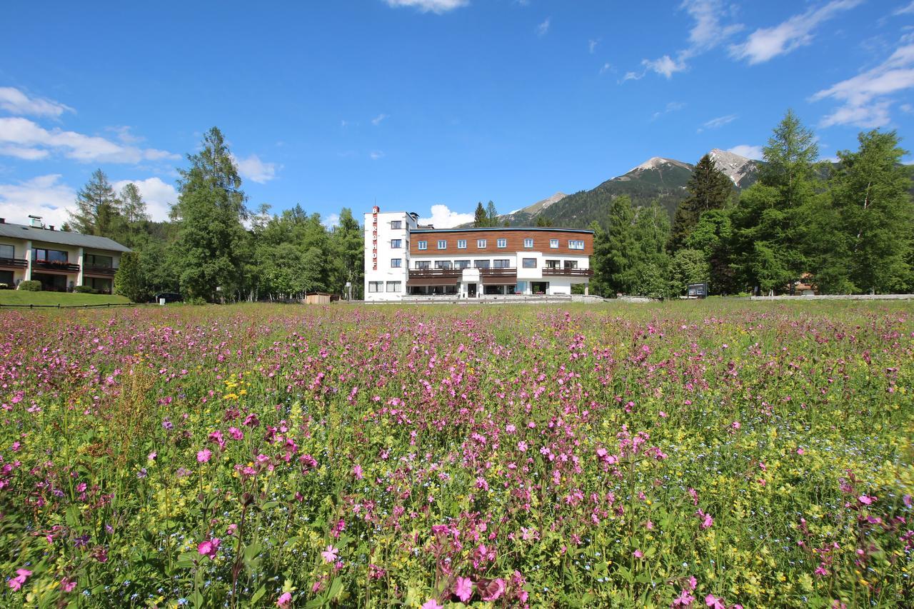 Hotel Berghof Seefeld in Tirol Buitenkant foto